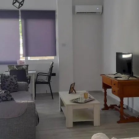 Evestudioskos Buitenkant foto