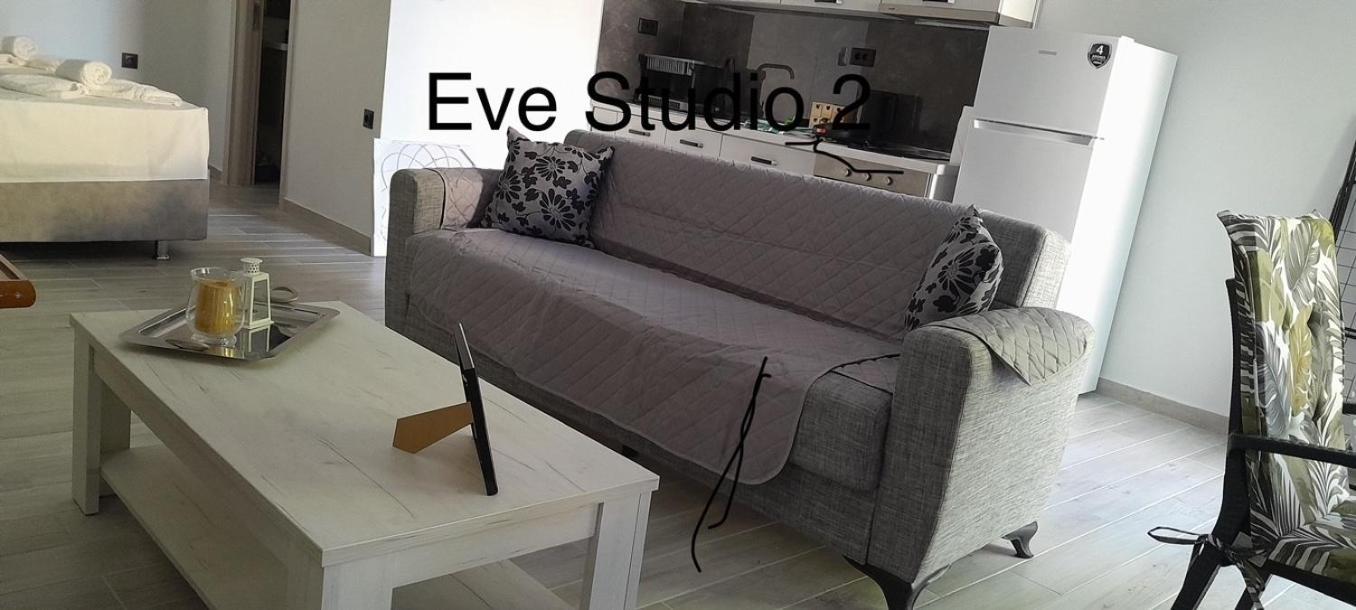 Holiday home Evestudioskos